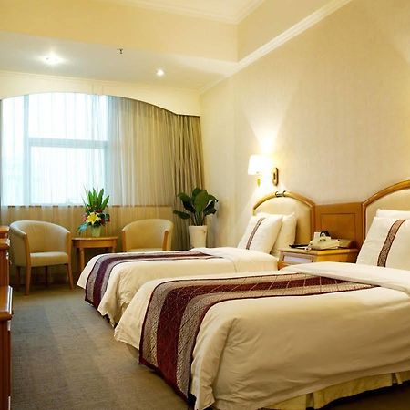Lijing Grand Hotel City Center Liuzhou Exteriör bild