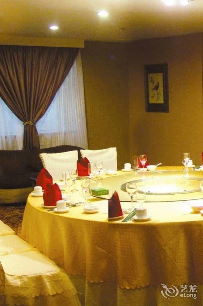 Lijing Grand Hotel City Center Liuzhou Exteriör bild
