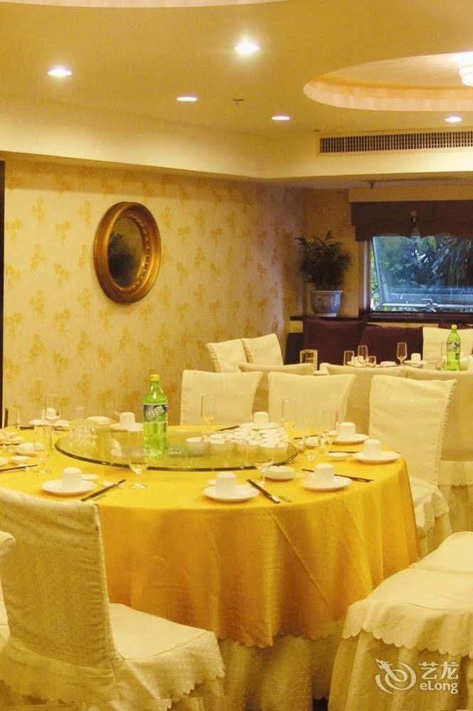 Lijing Grand Hotel City Center Liuzhou Exteriör bild