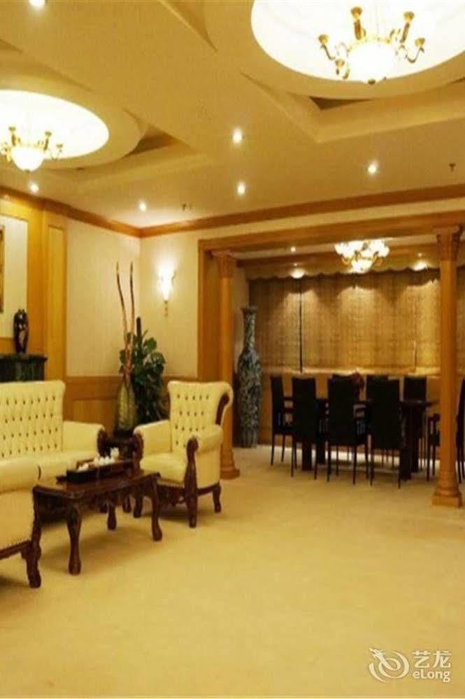 Lijing Grand Hotel City Center Liuzhou Exteriör bild